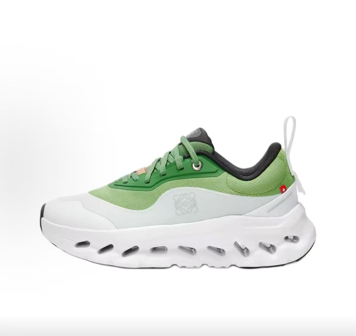 Cloudsurfer - Green White
